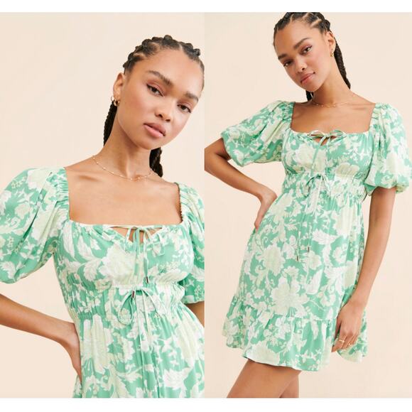 MINKPINK Dresses & Skirts - Revolve MinkPink‎ Felicia Mini Dress Green Antique Floral